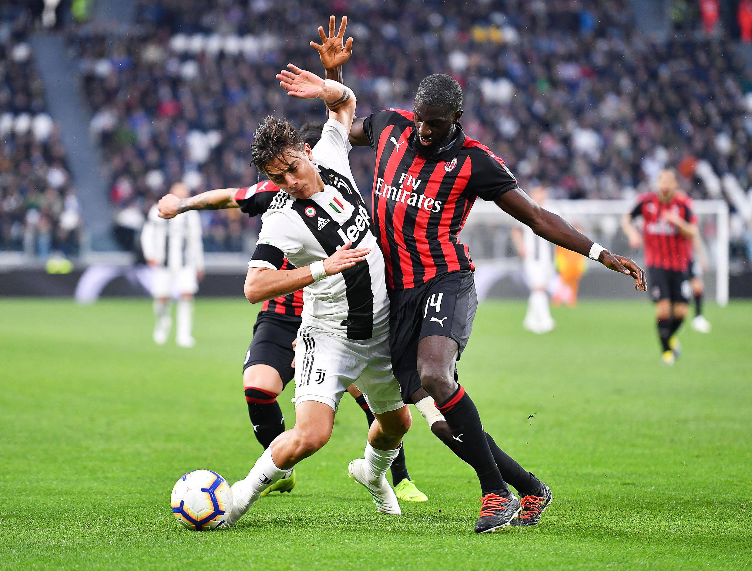 开云体育中国官网-球员卡尔德拉在尤文图斯比赛中表现出色