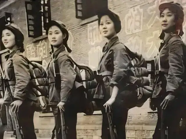 成都谢菲晋级淘汰赛取得胜利