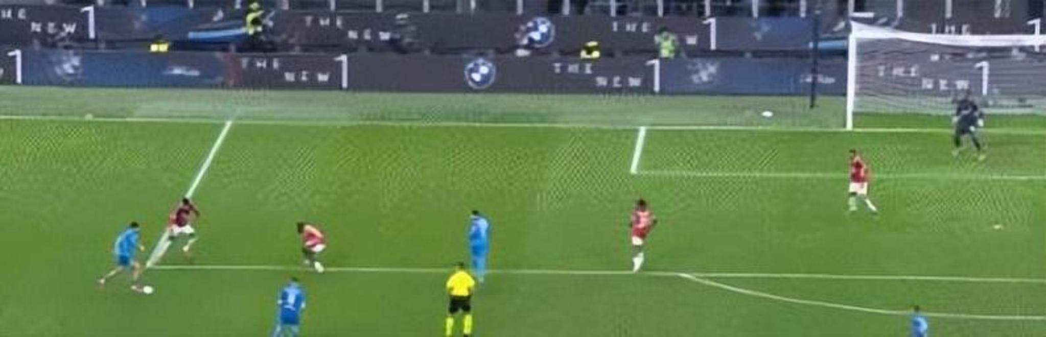 开云体育app-激烈角逐：AC米兰对阵莱比锡