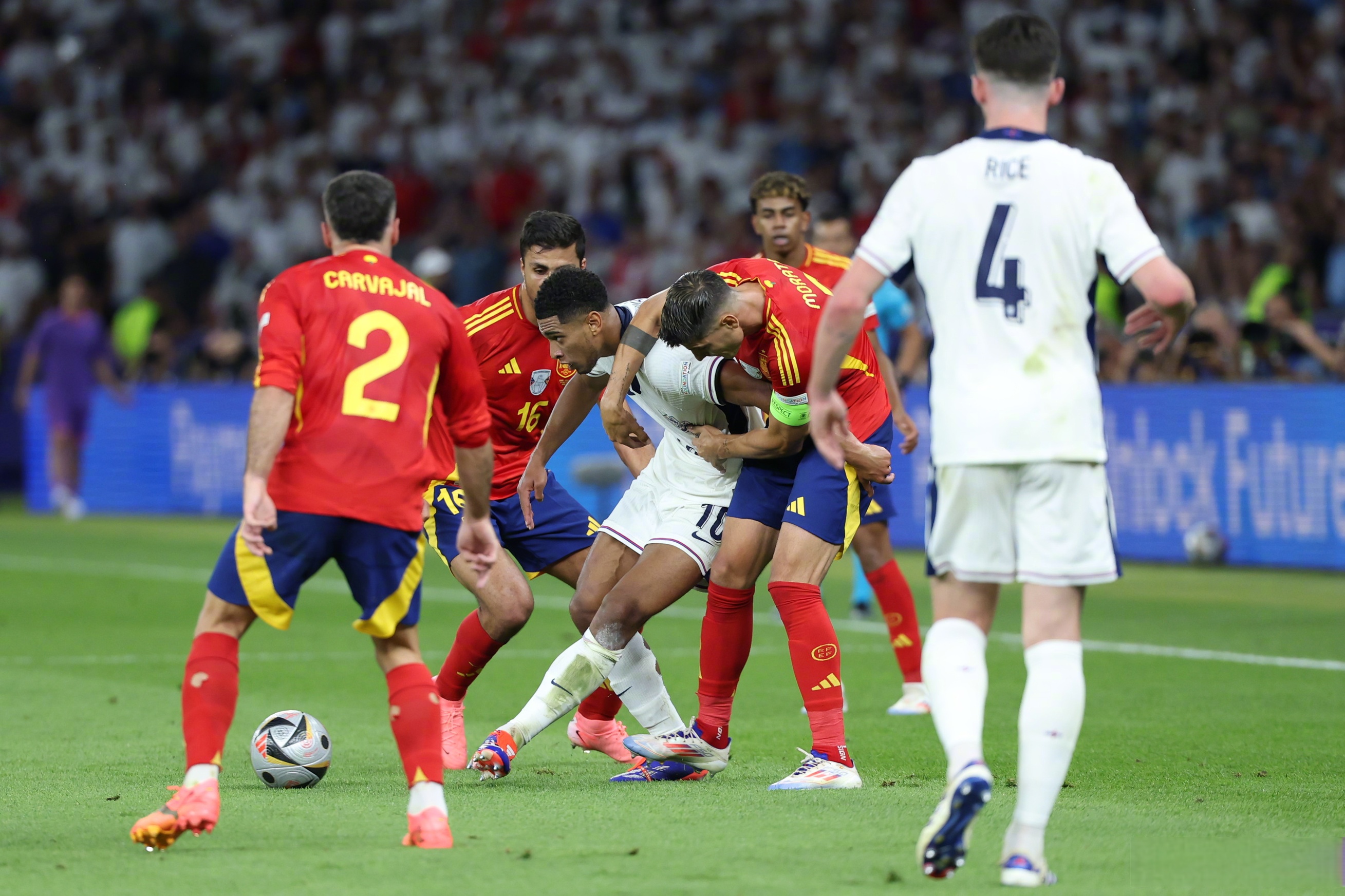 开云体育app-热议欧锦赛：谁将一路高歌？的简单介绍