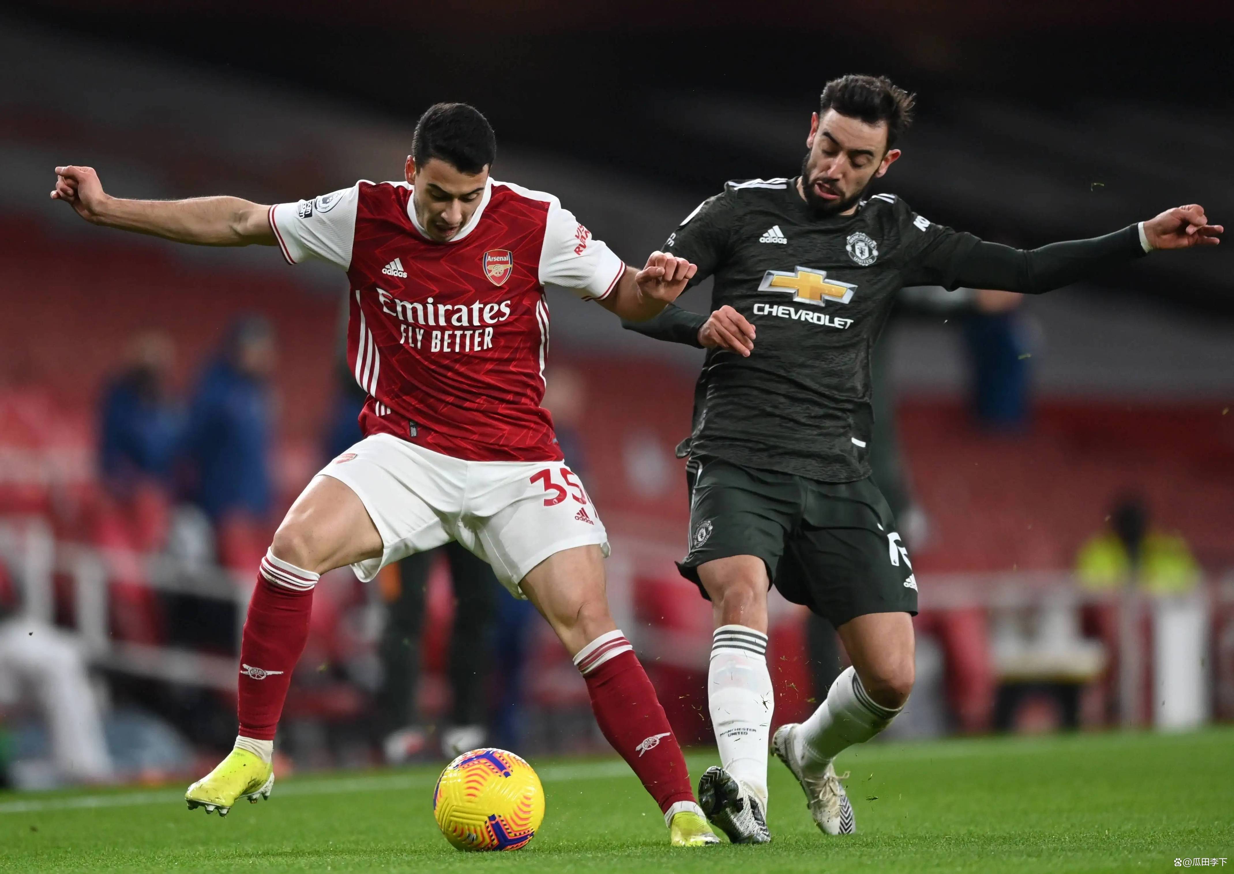 开云体育官方入口-跟随足球比赛看球队实力的较量