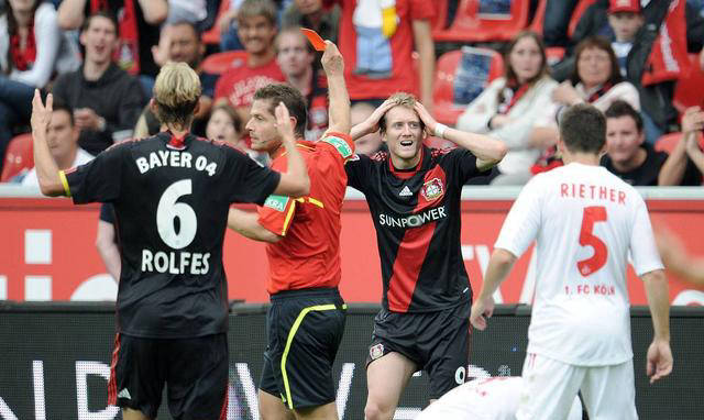 开云体育入口-弗赖堡门将连续多场零封，稳固防线的简单介绍