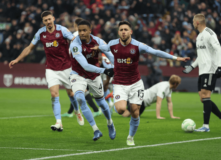 巴黎圣日耳曼轻松取胜,欧冠强晋级赛场的简单介绍 巴黎圣日耳曼轻松取胜,欧冠强晋级赛场的简单介绍