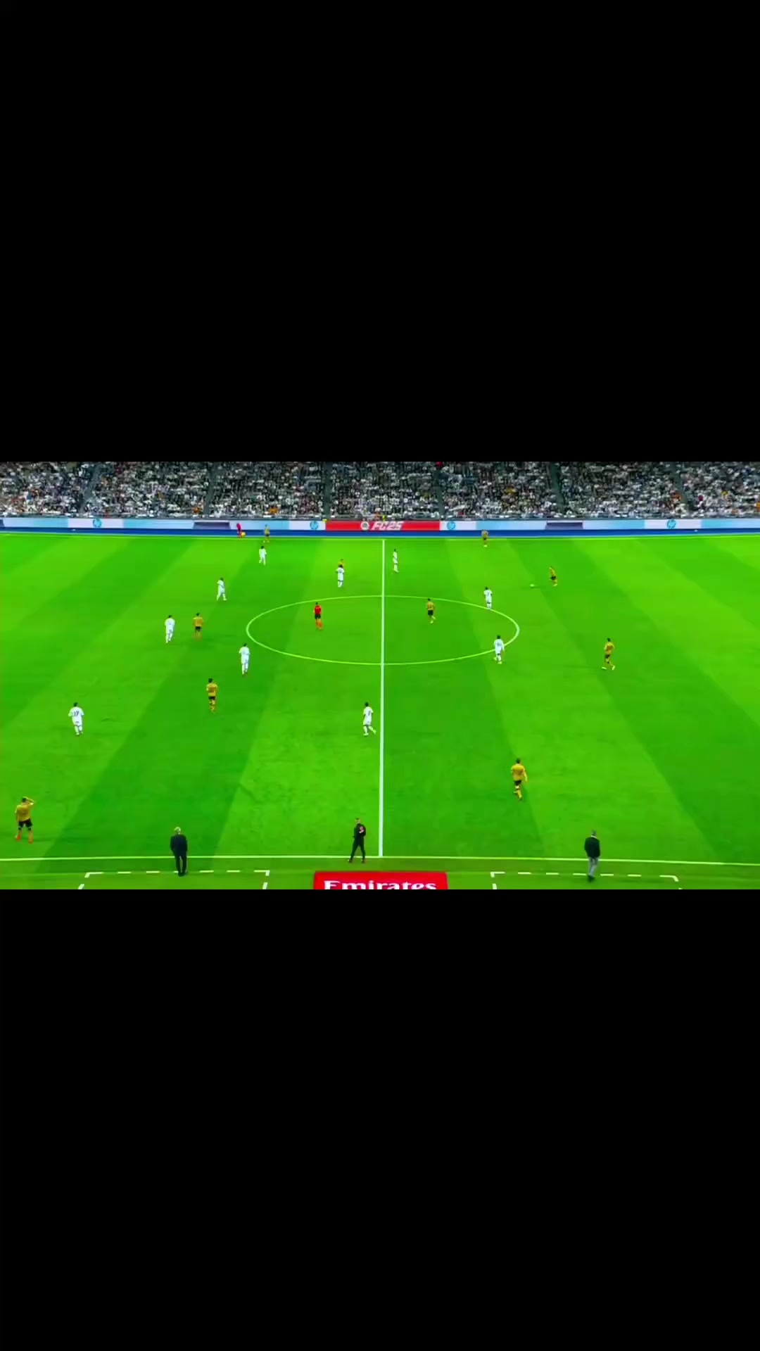 包含皇家社会遭遇绝杀，憾失胜机的词条