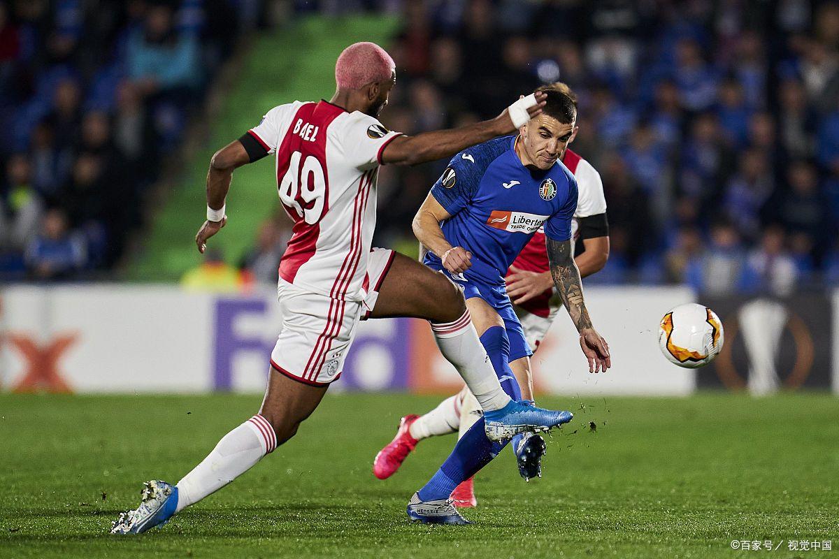 关于阿贾克斯硬战告捷,荷甲难题过关的信息 关于阿贾克斯硬战告捷,荷甲难题过关的信息