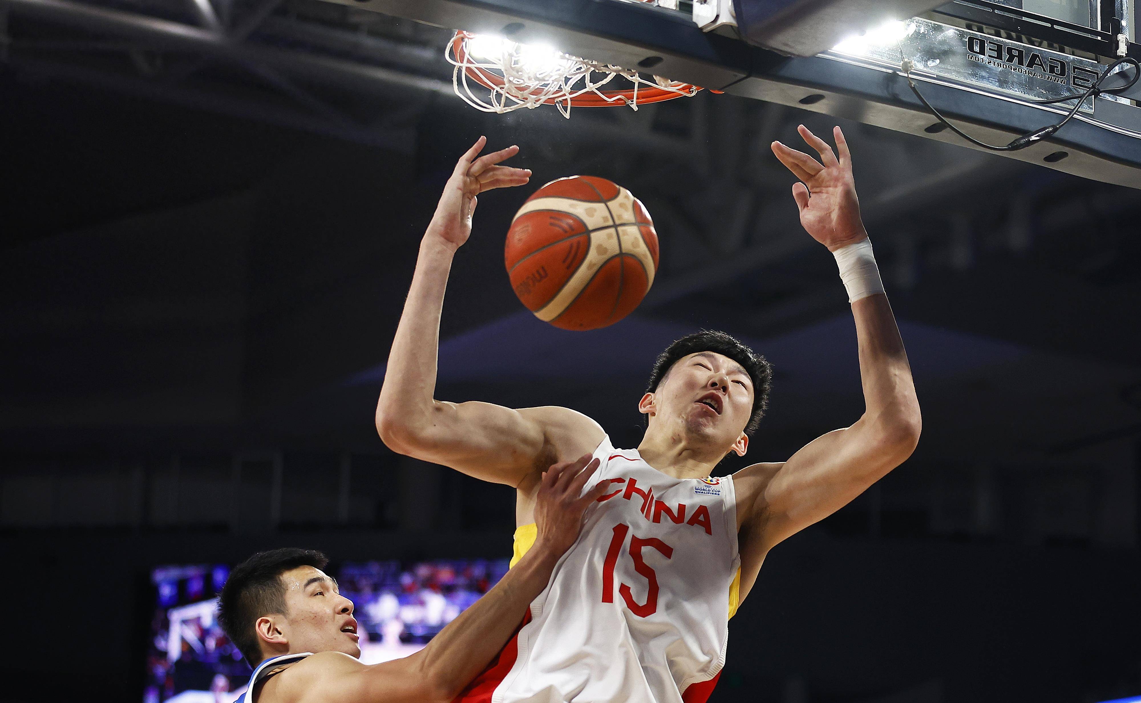 开云体育官网-维罗纳-战胜桑普多利亚，取得关键胜利