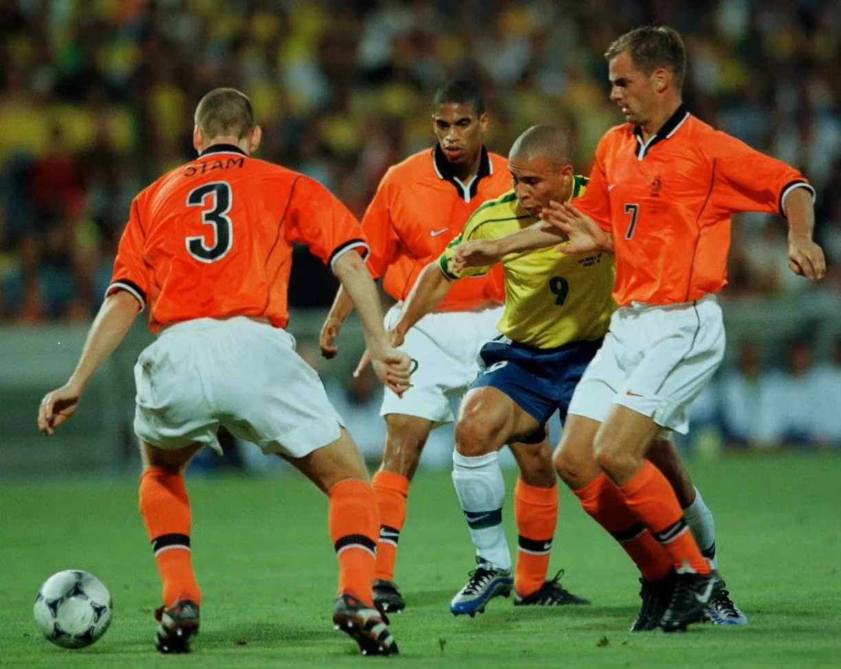 荷兰队长取得新赛季首个三双数据