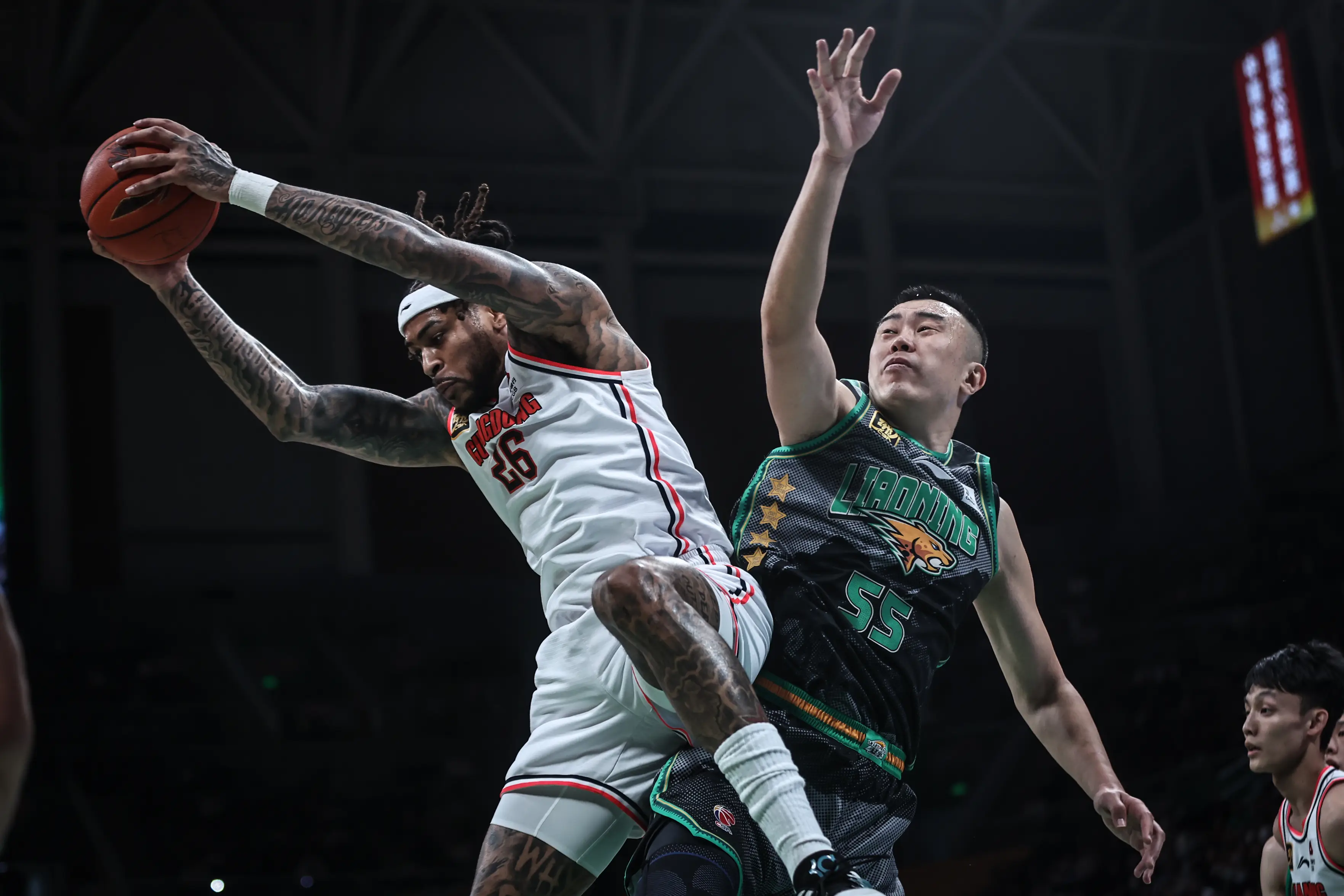 开云体育中国官网-辽宁队在关键时刻逆转比赛，取得胜利！