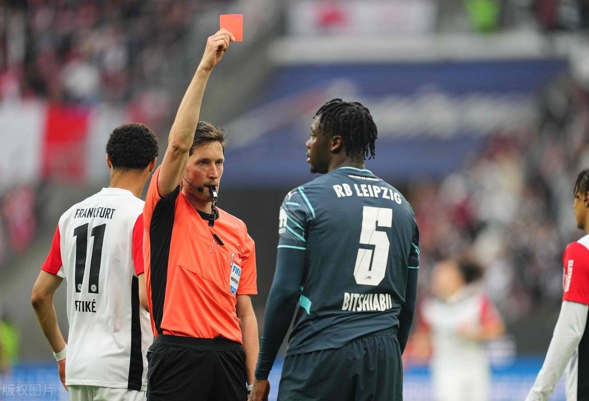 开云体育亚洲官网-包含莱比锡红牛新援入主场首秀，助球队取得胜利的词条