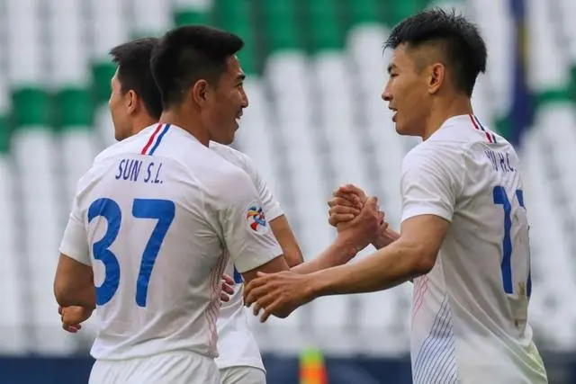 开云体育官网入口-澳洲联赛精彩主场战：澳大利亚队收获胜利