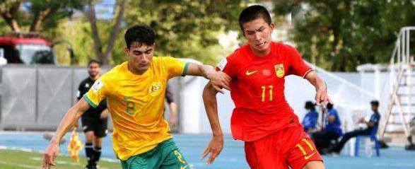 开云体育app下载-赛场上球员们大放异彩，精湛技术令人叹为观止