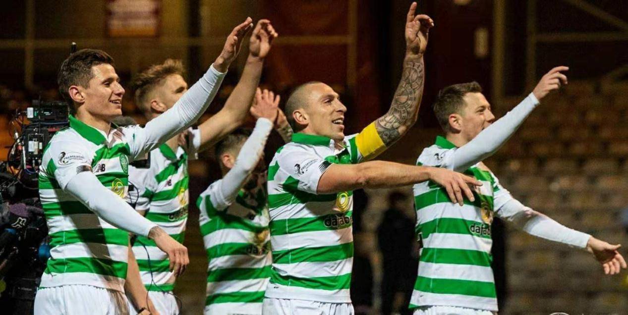 关于热刺球员集体亮相慈善活动,社会责任感满满的信息 关于热刺球员集体亮相慈善活动,社会责任感满满的信息