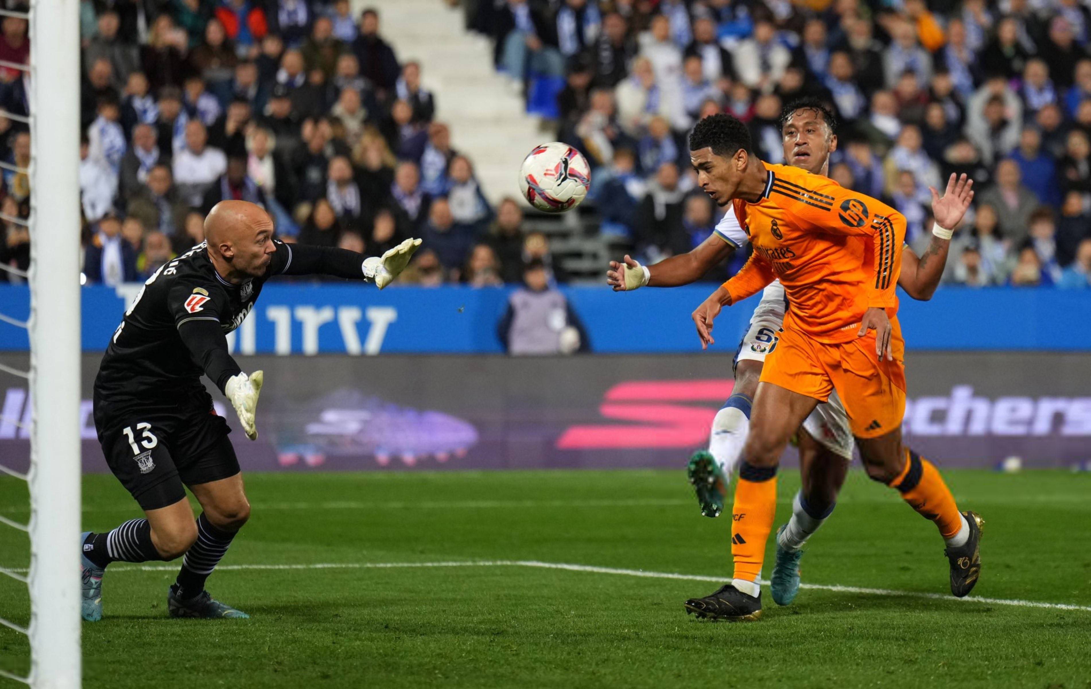 开云体育app-多特蒙德对阵勒沃库森，力争取胜的简单介绍