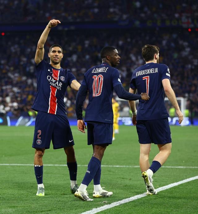 巴黎圣日耳曼联赛领跑，欧冠夺冠在望的简单介绍